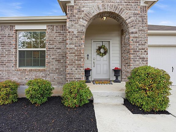 3rd image of 509 Marklawn Ln