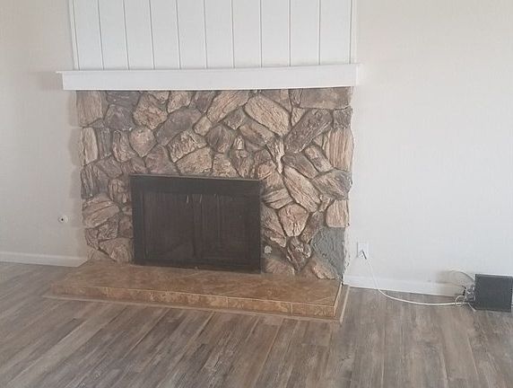 5th image of 3809 Castala Dr