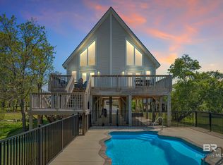 1284 W Lagoon Ave, Gulf Shores, AL 36542