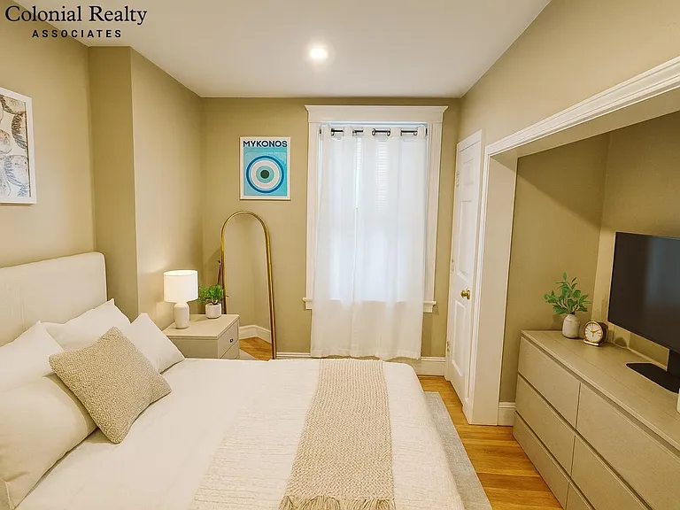 58 Egmont St #2A — Photo 8