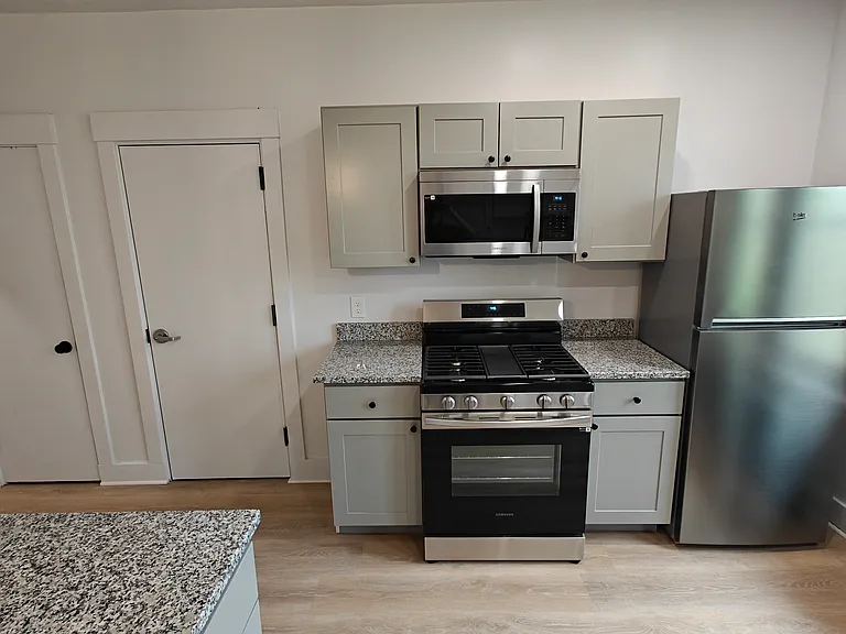60 N Harrison Ave #2 — Photo 5