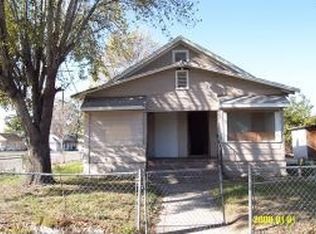 146 S Date Ave, Rialto, CA 92376