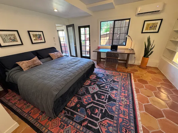 2076 Paramount Dr #1/2, Los Angeles, CA 90068