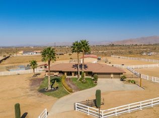22332 Poppy Rd, Apple Valley, CA 92308