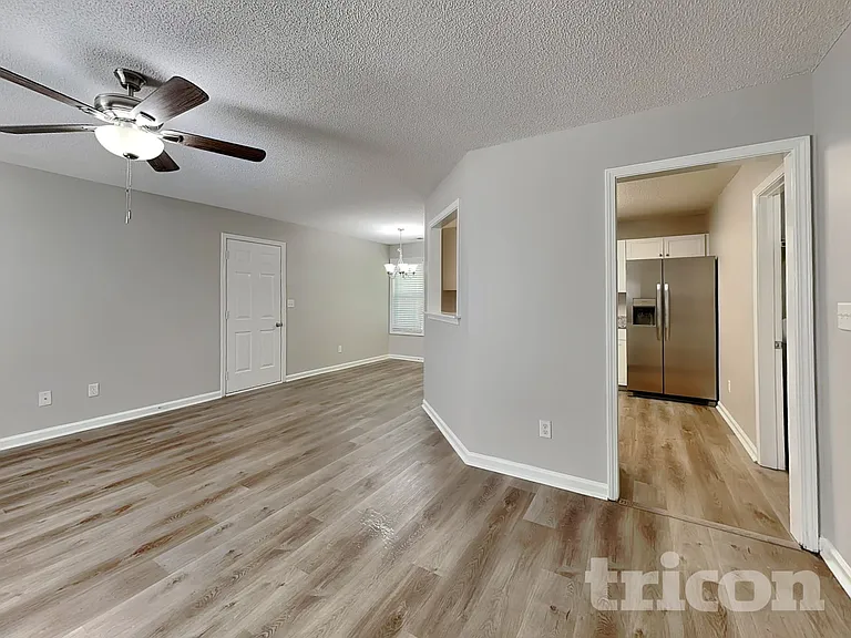 73 Seagrave Ct — Photo 5