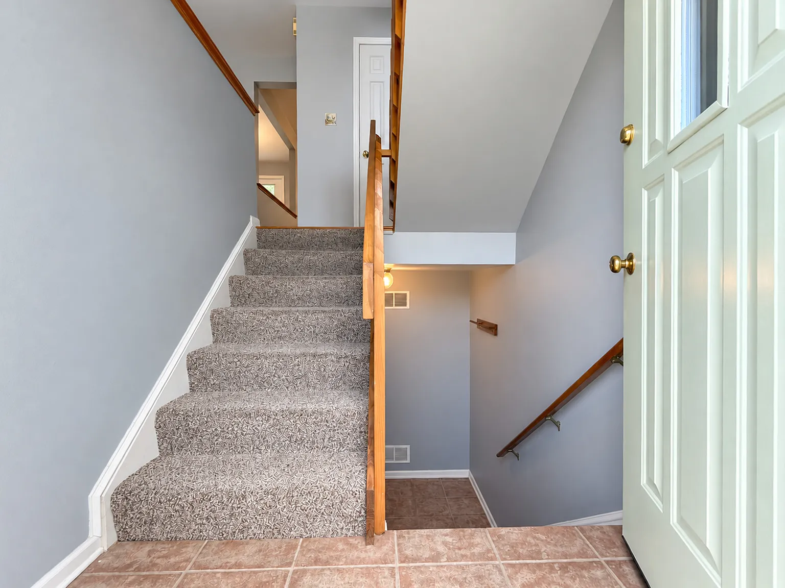 2 bed, 1266 sqft, $1,695 — Photo 3
