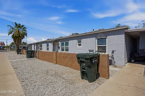 907 N 22nd Pl #3 Photo 1