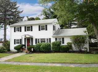 6 Elnora Dr, Worcester, MA 01606