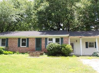 203 Mitchner Dr, Smithfield, NC 27577
