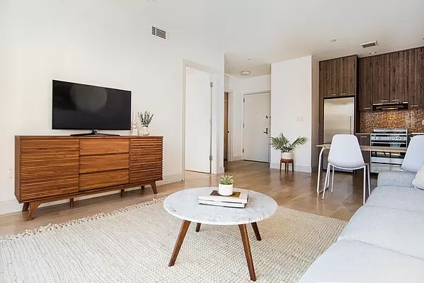 1st image of 223 Pulaski St APT 4A