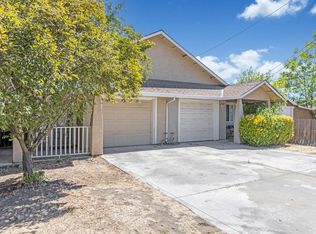 7518 Fruitridge Rd, Sacramento, CA 95820