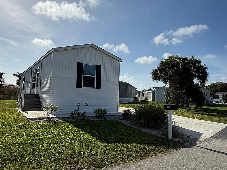 Sandhill Shores — Photo 40