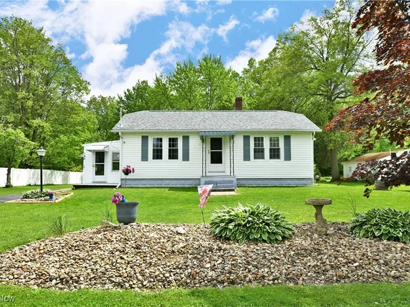 140 Raymond Ave NW, Warren, OH 44483