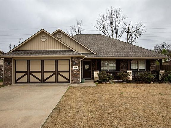 2nd image of 804 Shanna Dr