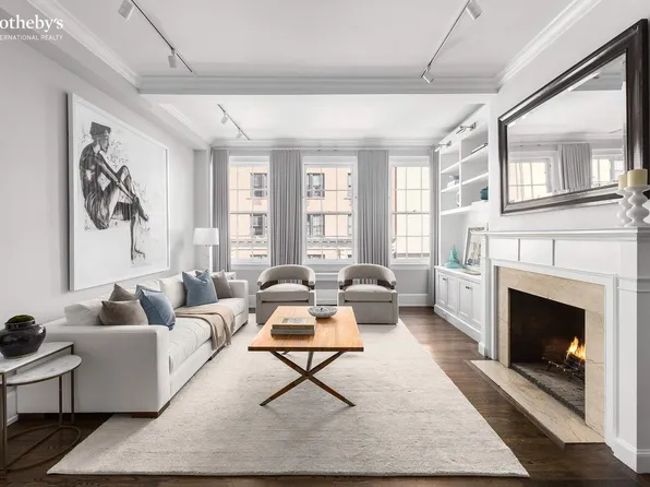 120 East 75th Street image 1 of 12