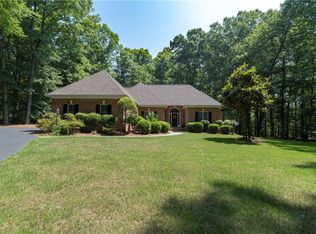 1496 Peoples Creek Rd, Advance, NC 27006