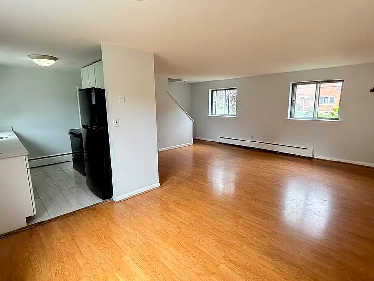 120 Bishop Dr #120 — Photo 3