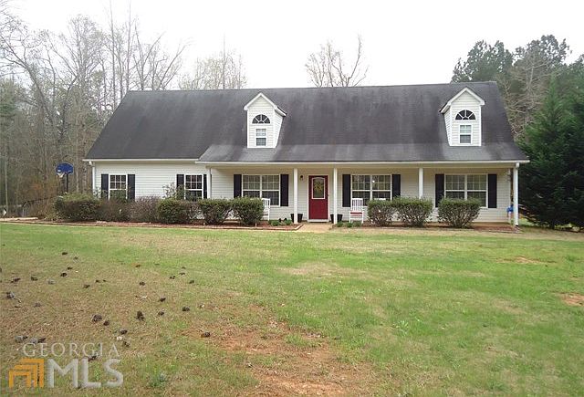 1st image of 11 James Dr