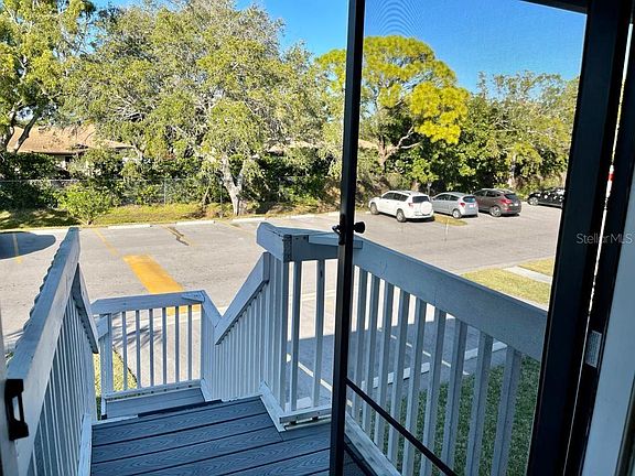 3rd image of 6033 34th St W APT 122