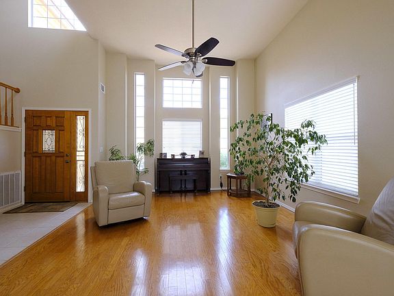 5th image of 4800 Wellsburg Ave NW