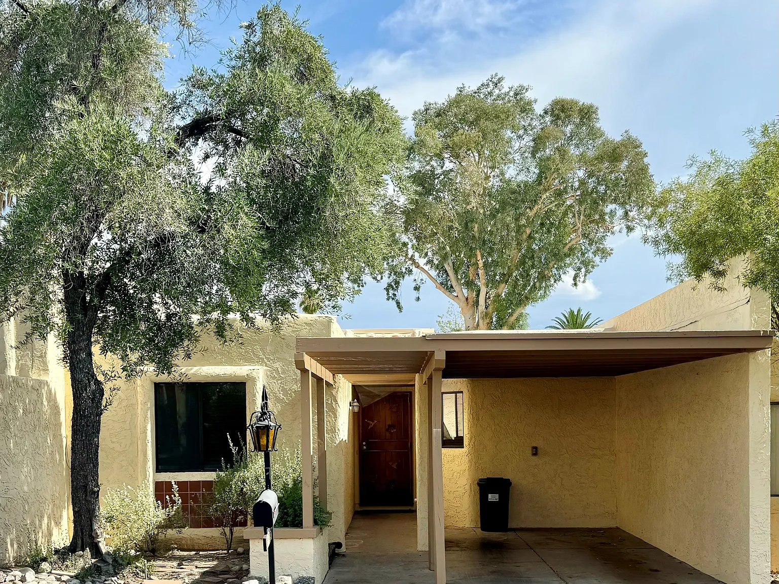 2 bed, 1176 sqft, $2,450 — Photo 1