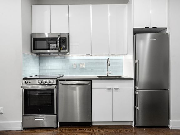 3rd image of 645 Ocean Ave #13005