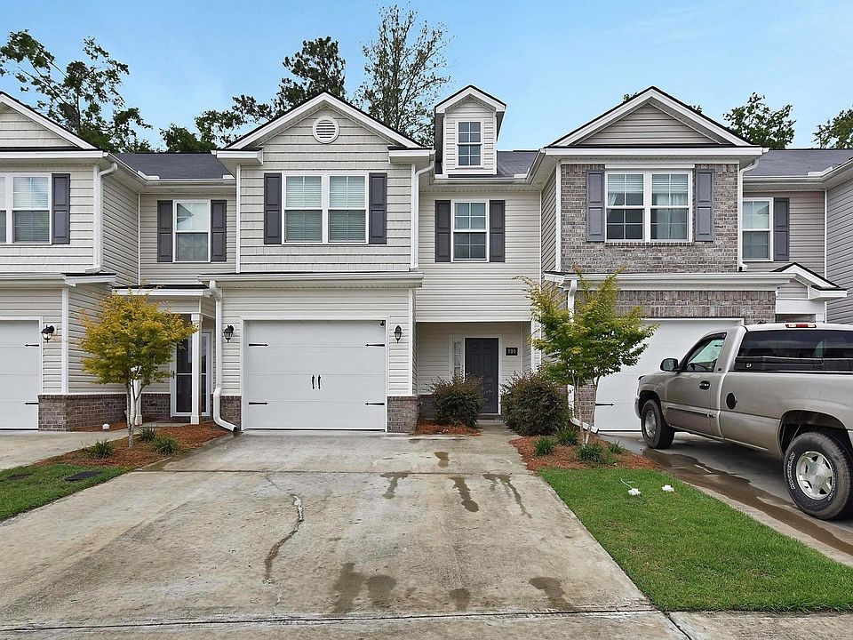 1st image of 380 Cantle Dr
