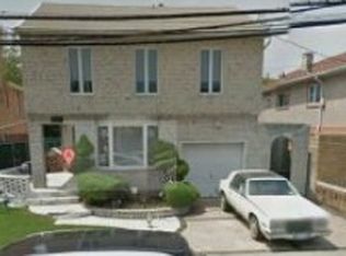 211 Arkansas Dr, Brooklyn, NY 11234