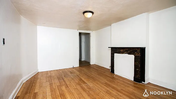 Rented by Nooklyn NYC LLC | media 23