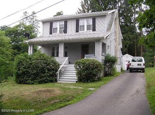 18 Lincoln St, Dallas, PA 18612