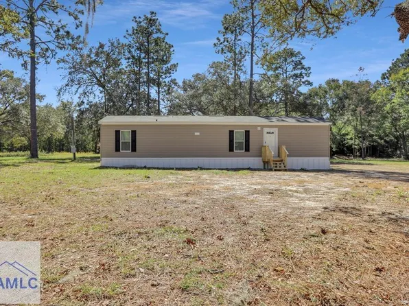 370 Briarwood Rd, Jesup, GA 31545