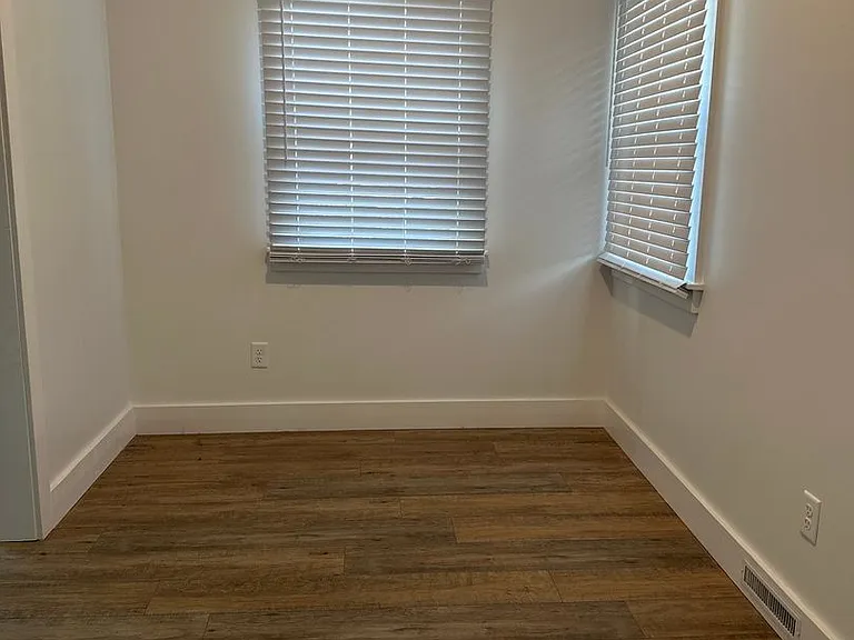 1407 S 4th St — Photo 9