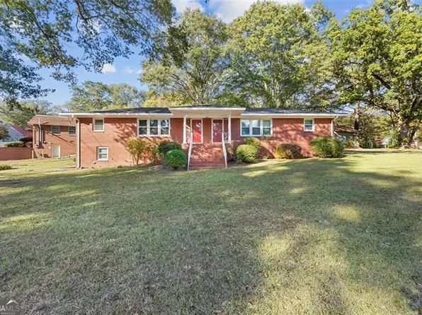 6643 Woodrow Ave, Douglasville, GA 30134