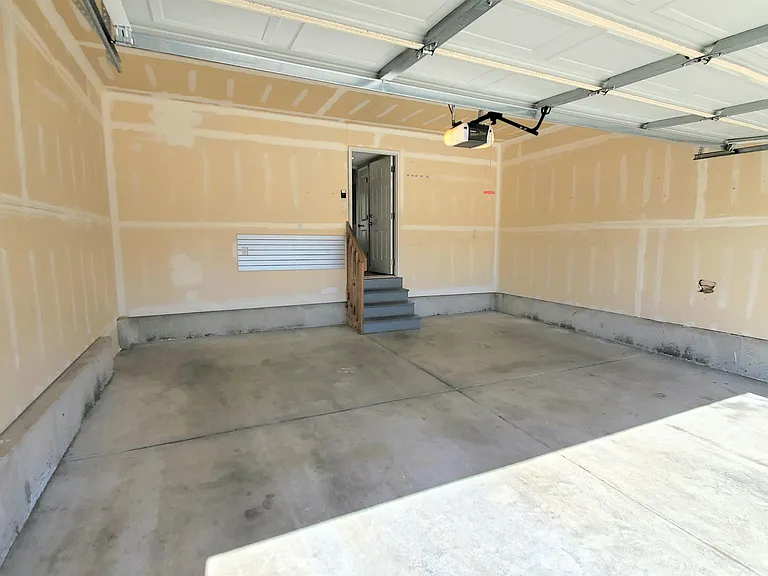 483 E Apple Blossom Ln — Photo 32