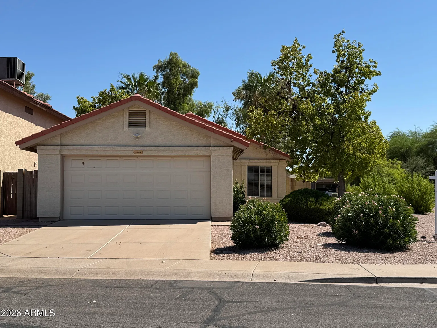 3 bed, 2.0 bath, 1141 sqft, $2,250 — Photo 1