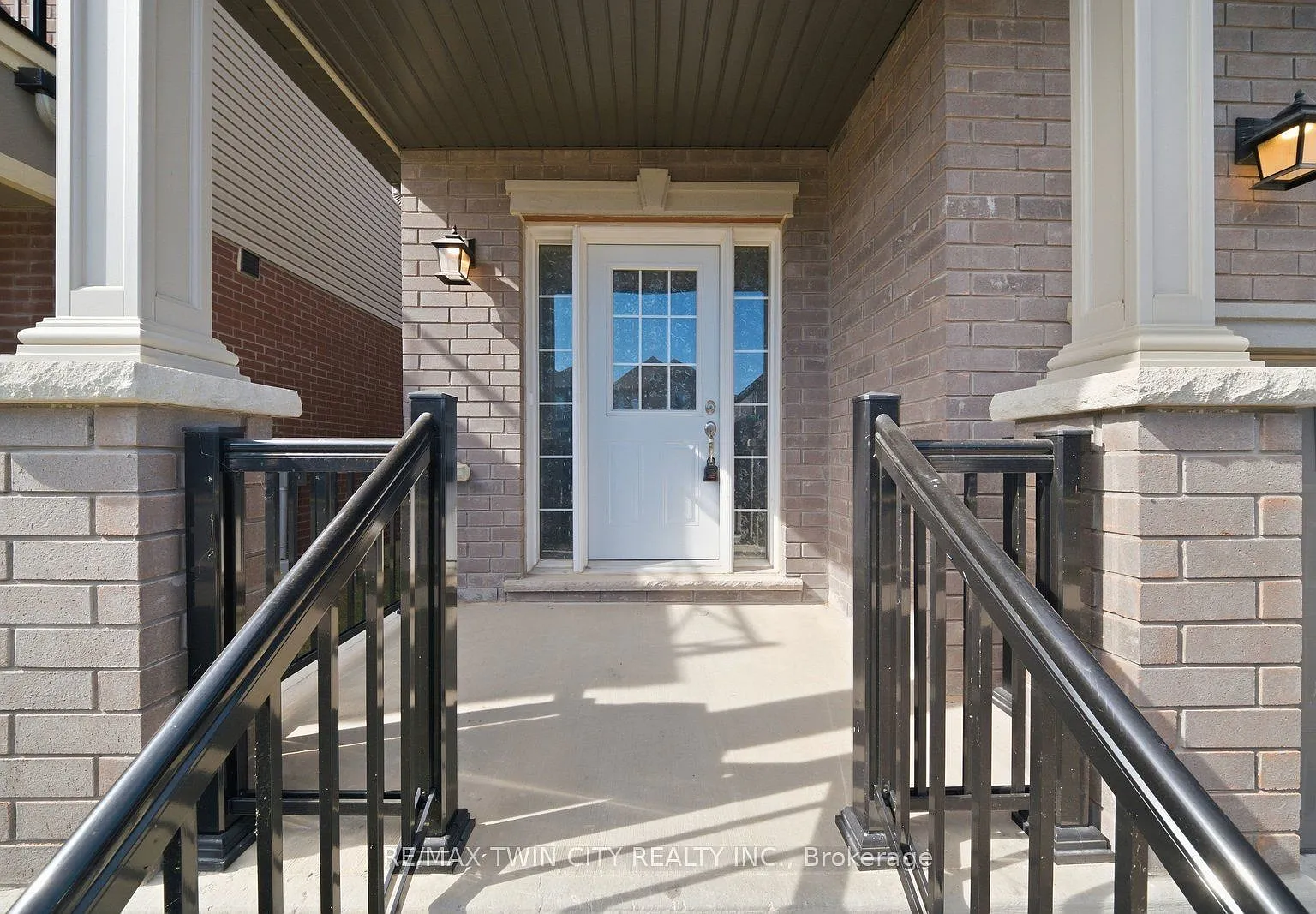 4 bed, $2,750 — Photo 4
