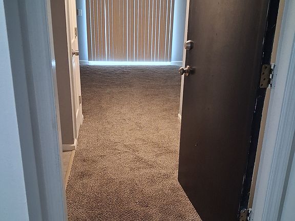 2nd image of 31 Rue Royale #C