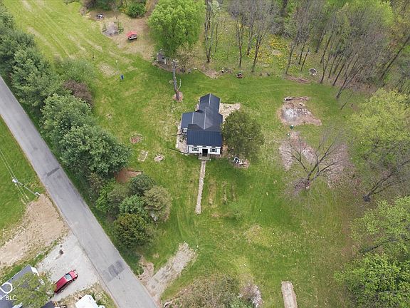 3rd image of 24144 Stipps Hill Rd