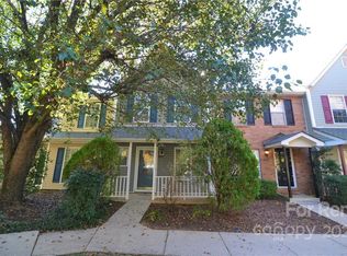 8211 Golf Ridge Dr, Charlotte, NC 28277