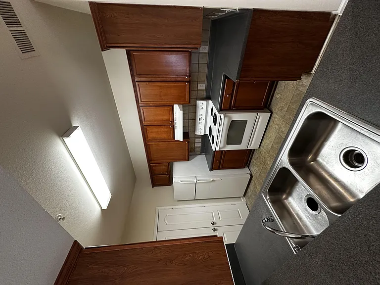 Wesley Kensington Apartments at Stonecrest — Photo 269