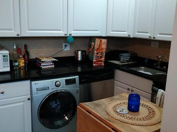 5th image of 3342-3345 N Marshfield Ave #11-3345
