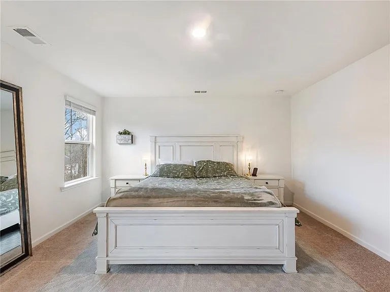 680 Groover St — Photo 22