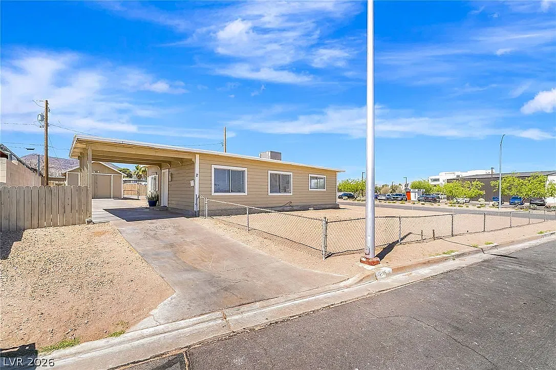 California Way, Henderson — Photo 3