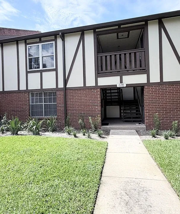 5311 Hansel Ave #D11