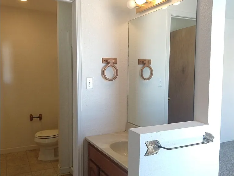 202 Main St #A — Photo 9