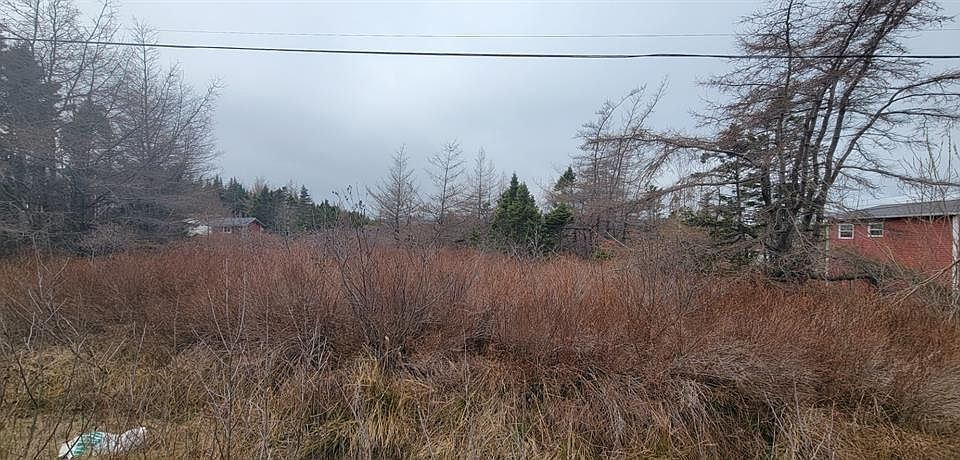 1st image of 390 Main Street