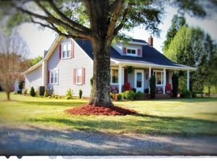 208 Old Barn Trl, Stoneville, NC 27048