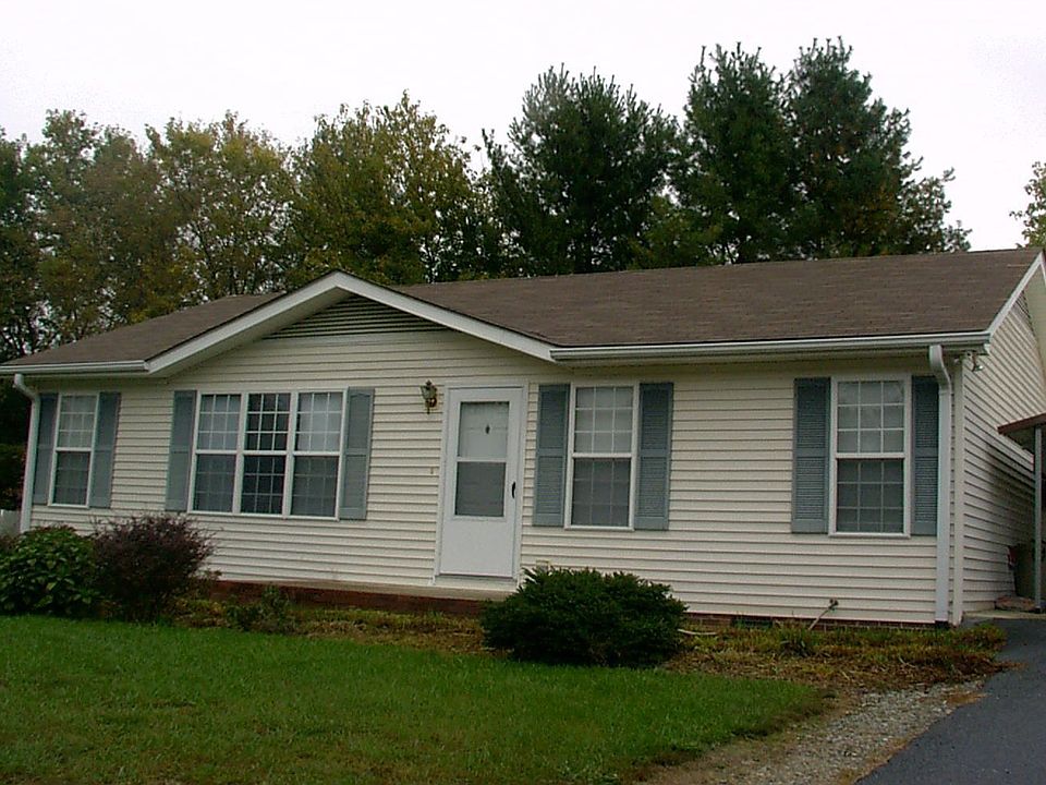 1st image of 73 Bolton Ct