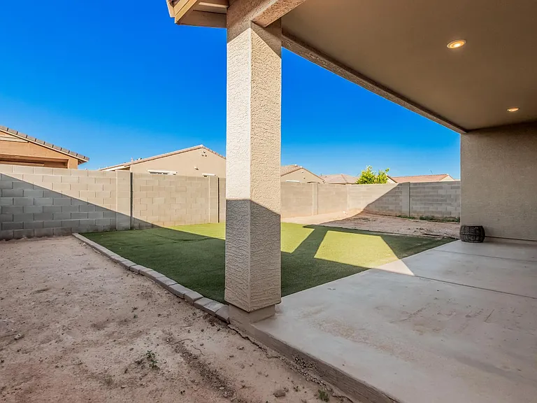 11022 W Levi Dr — Photo 28