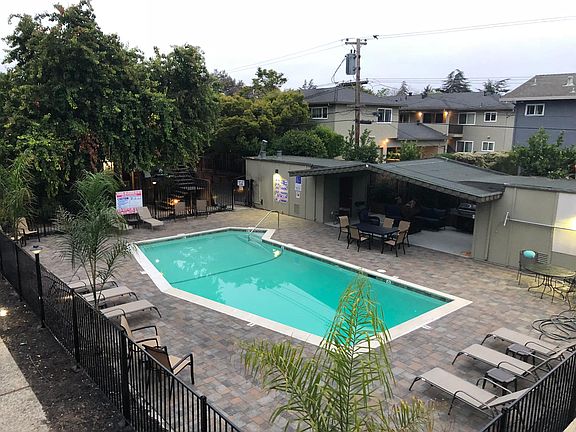 5th image of 1228 Coronado Dr #4